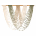 Makramee Wandbehang 120 x 100 cm aus Baumwollkordel in Beige Grün mit Holzstab