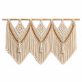 Makramee Wandteppich 120 x 75 cm aus Baumwolle in Beige Braun mit Holzstab und Fransen